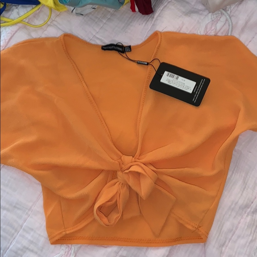 PrettyLittleThing top - Picture 4 of 5